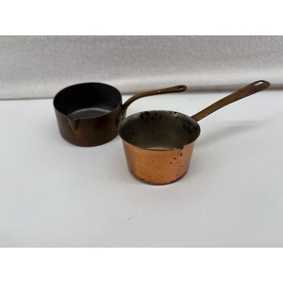 Vtg Kitchen Copper Measuring Cups with Handles Made in Italy, Primitive - Picture 1 of 7